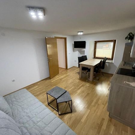 Ferienwohnung Rener Sautens Bagian luar foto